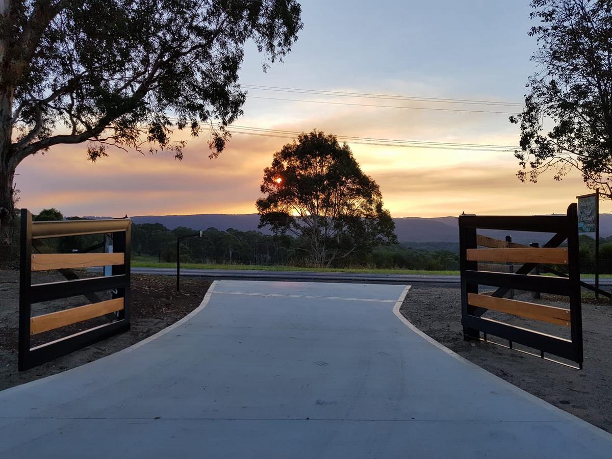 Blueberry Hills On Comleroy Farmstay - Self-Contained Cottages Kurrajong Exterior foto
