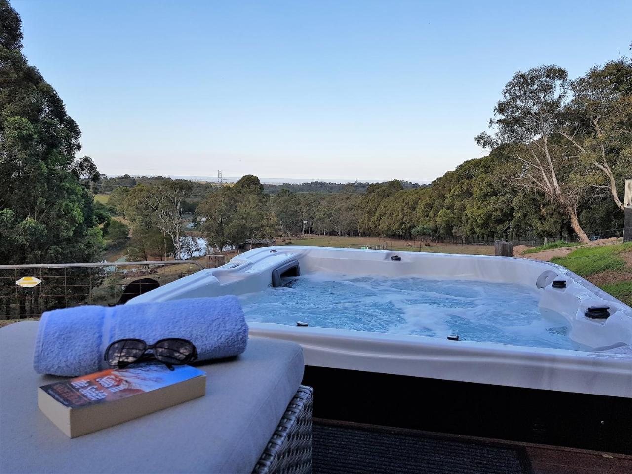 Blueberry Hills On Comleroy Farmstay - Self-Contained Cottages Kurrajong Exterior foto